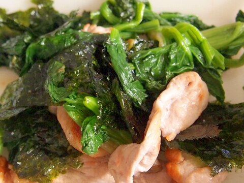 豚肉とほうれん草と韓国のりの炒め物